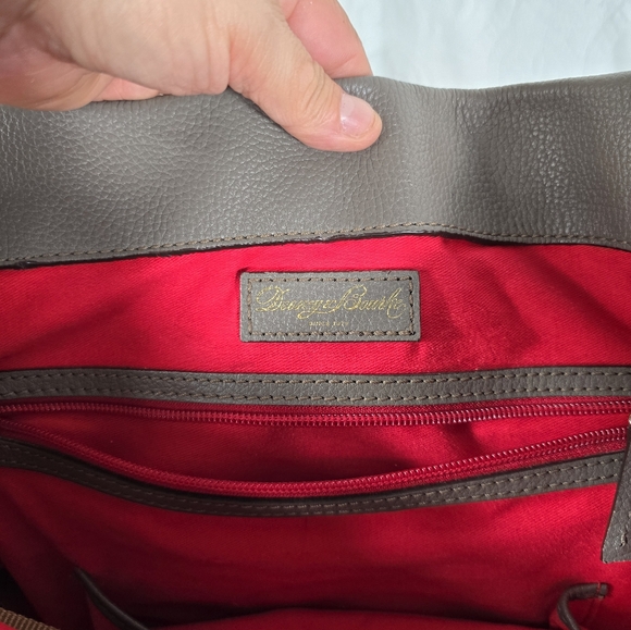 DOONEY AND BOURKE FLORENTINE LOGO LOCK SHOULDER PURSE - Picture 6 of 10